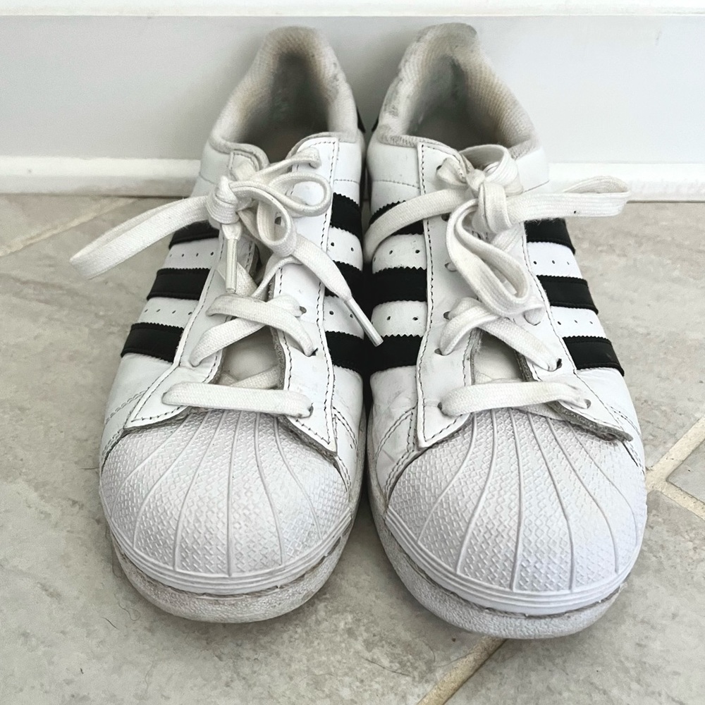 adidas Superstar Shell Tops Toe black and white - Picture 2 of 8